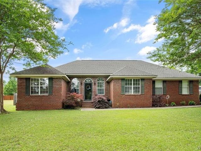 House for sale in Centreville, Alabama