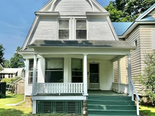House for sale in Hillsdale, Michigan