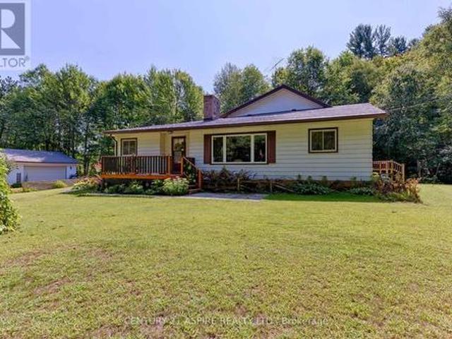 House for sale in Renfrew, Ontario