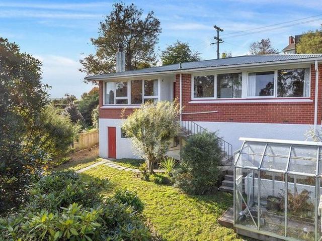 House for rent in Otakou