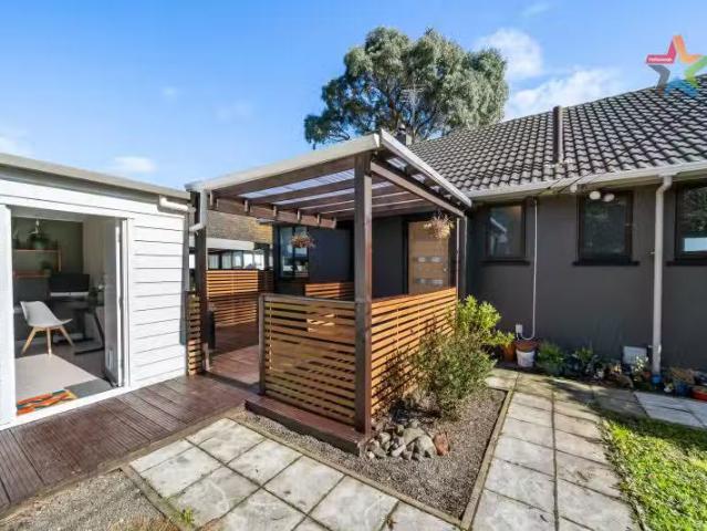 House for sale in Days Bay, Wellington