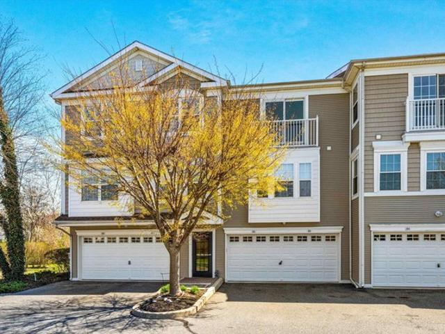Townhouse for sale in Somers Point, New Jersey