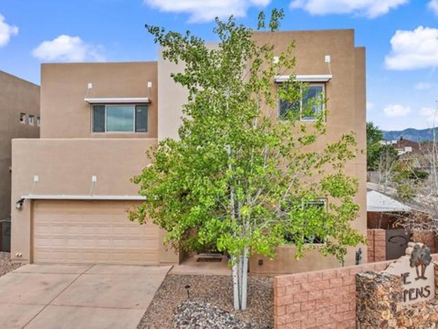 House for sale in New Mexico