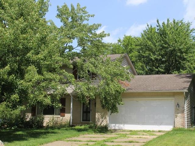 House for sale in Hinckley, Ohio