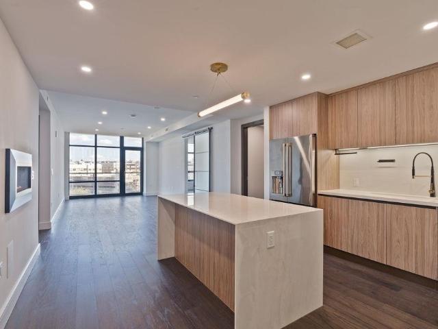 Condo for sale in Hudson, New Jersey