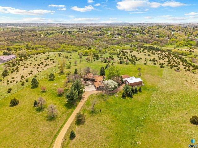 House for sale in Brandon, South Dakota