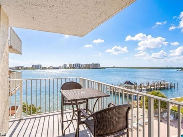 Condo for sale in Bonita Springs, Florida