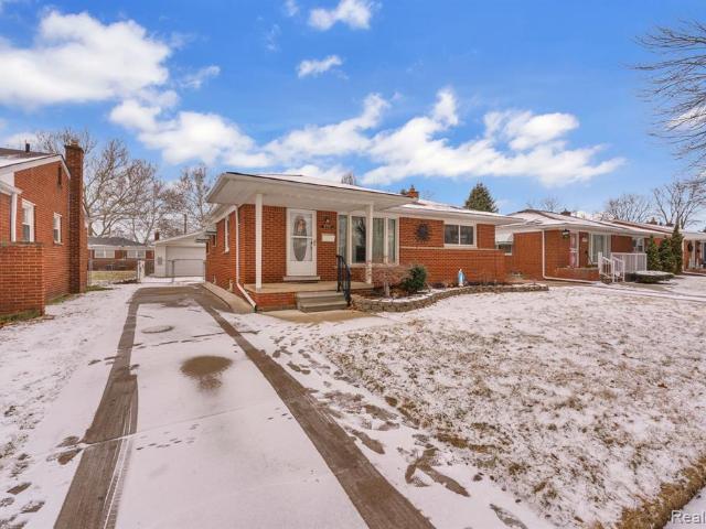 House for sale in Dearborn Heights, Michigan