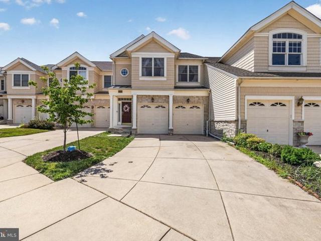 Townhouse for sale in Laurel, Maryland