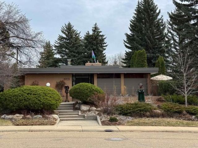 House for sale in Wedgewood, Alberta