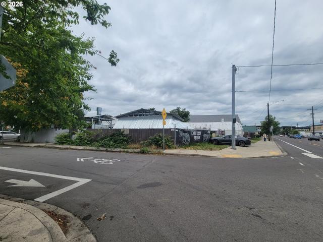 Commercial for sale in Oregonia
