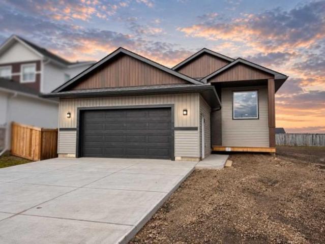 House for sale in Fieldbrook, Grande Prairie