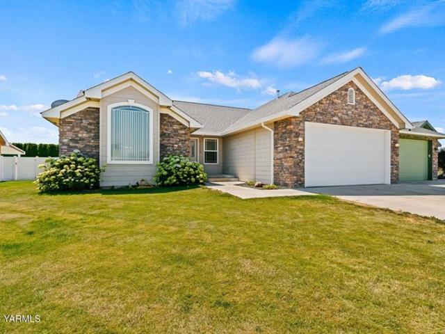 House for sale in Yakima, Washington