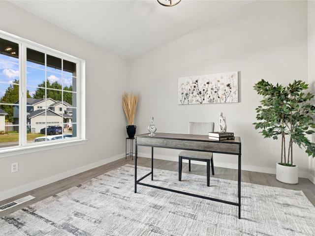 House for sale in Cobblestone, South Hill