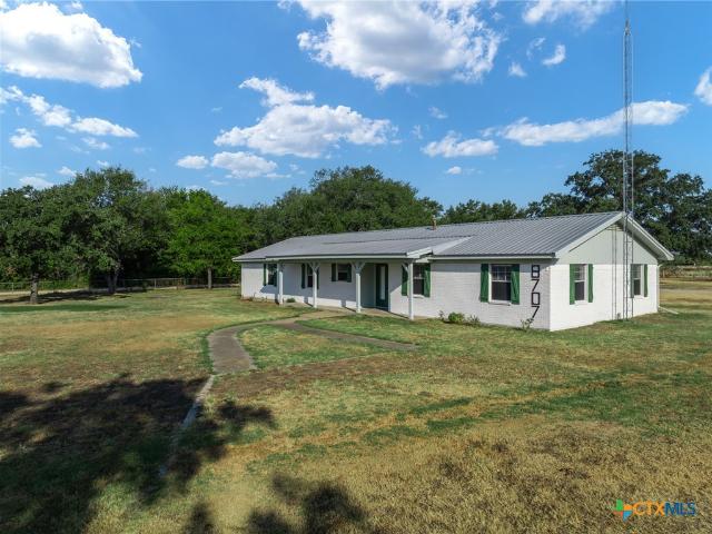 House for sale in Riesel, Texas