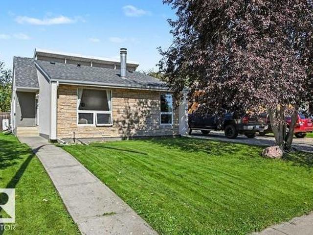 House for sale in Wedgewood, Alberta
