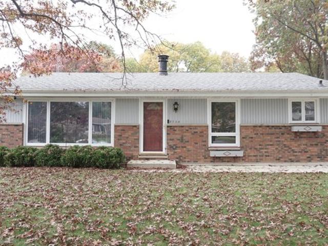 House for sale in Carol Beach, Pleasant Prairie