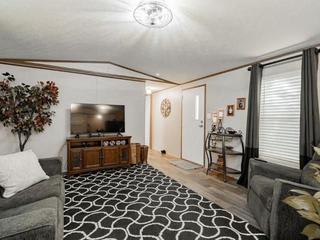 House for sale in Kemp