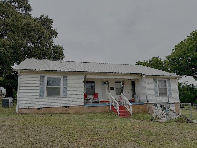 House for sale in Morris, Texas