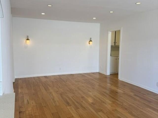 Property for rent in Canoga Park, California