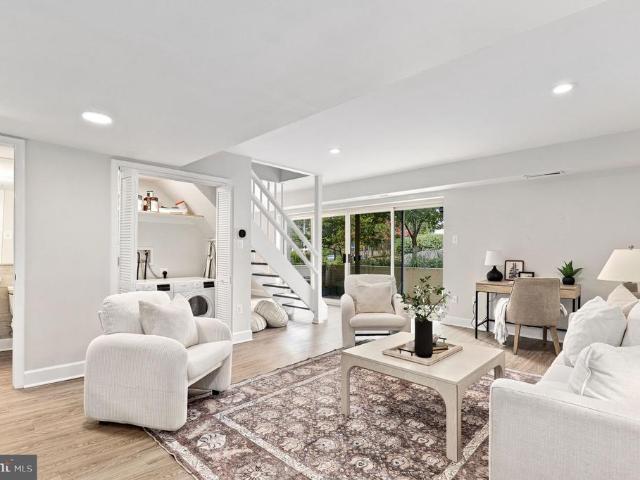 Condo for sale in Goodacre Knolls, Silver Spring