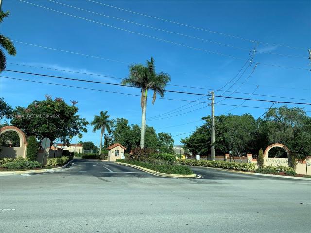 Condo for sale in Pembroke Pines, Florida