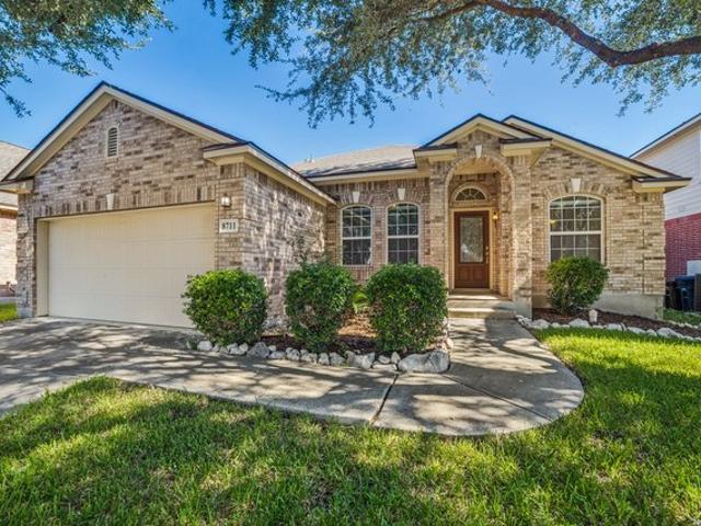 House for sale in Helotes, Bexar County
