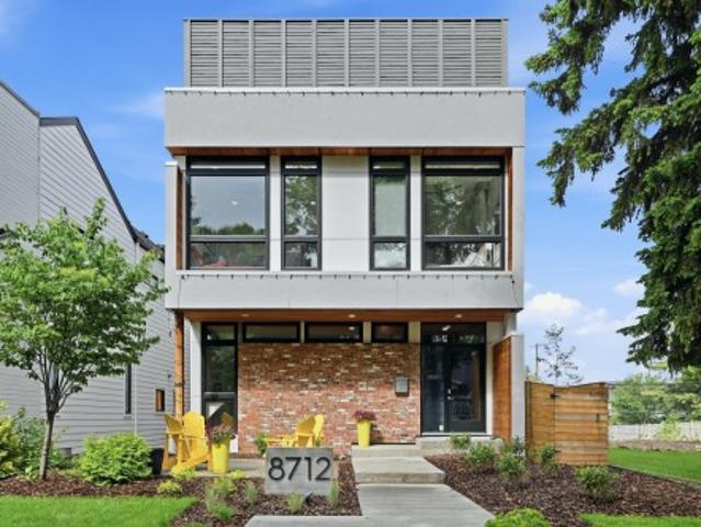 House for sale in Wedgewood, Alberta
