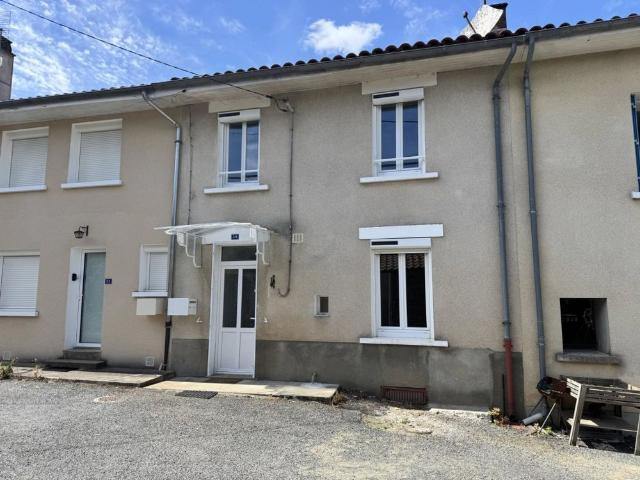 Maison location à Rochechouart, Oradour-sur-vayres