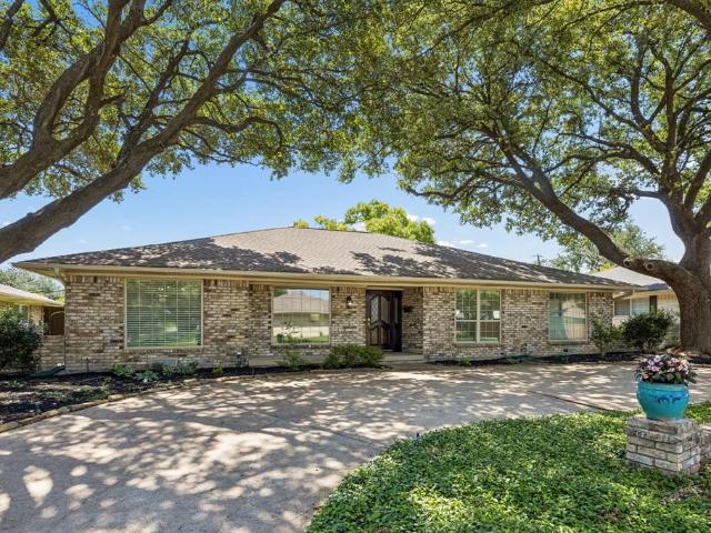 House for sale in Dallas, Texas