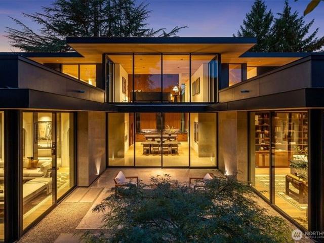 House for sale in Eastland, Medina