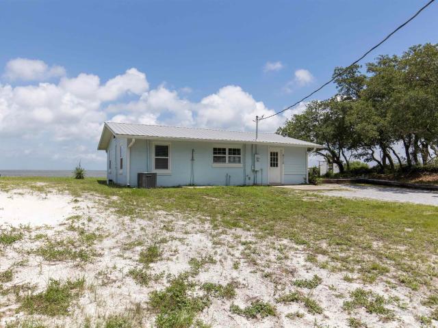 House for sale in Gulf Shores, Alabama