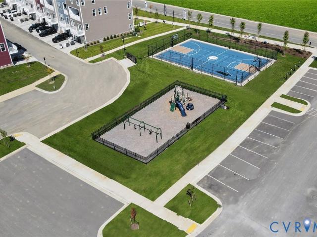 Townhouse for sale in Virginia