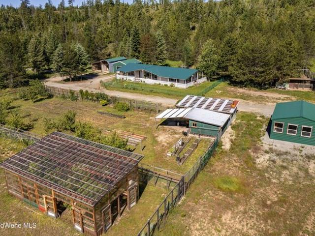 House for sale in Athol, Idaho