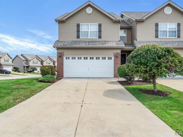 Townhouse for sale in Fairview Heights, Saint Clair County