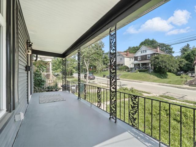 House for sale in Avondale, Roselawn