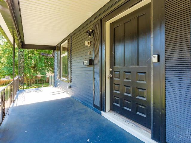 House for sale in Avondale, Roselawn