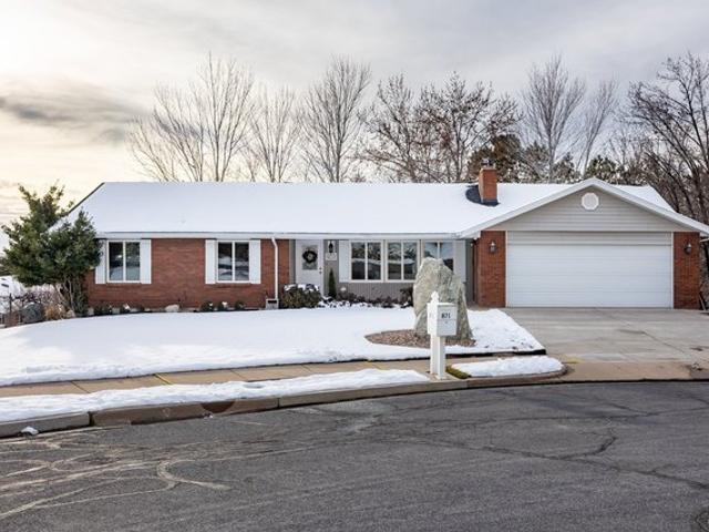 House for sale in Centerville, Utah