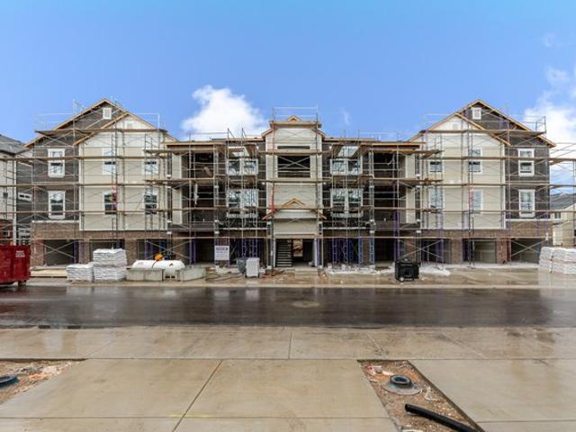 Condo for sale in Saratoga Springs, Utah