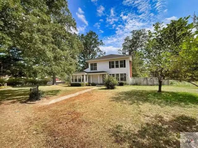 House for sale in Texarkana