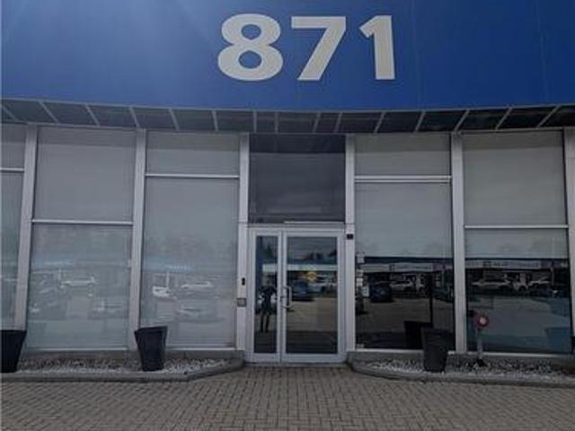 Commercial for rent in Kitchener, Ontario
