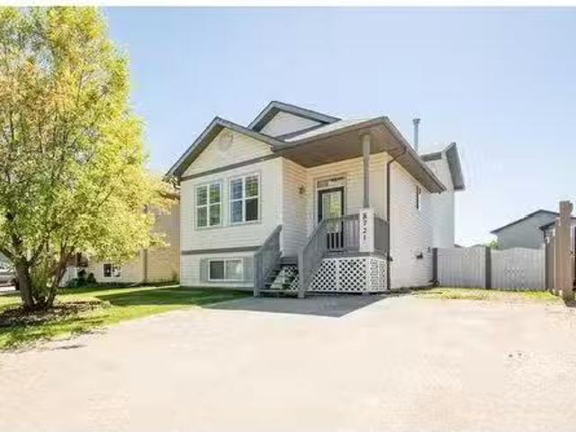 House for sale in Grande Prairie, Alberta