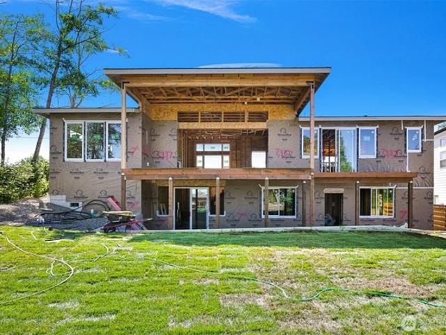 House for sale in Blaine, Washington