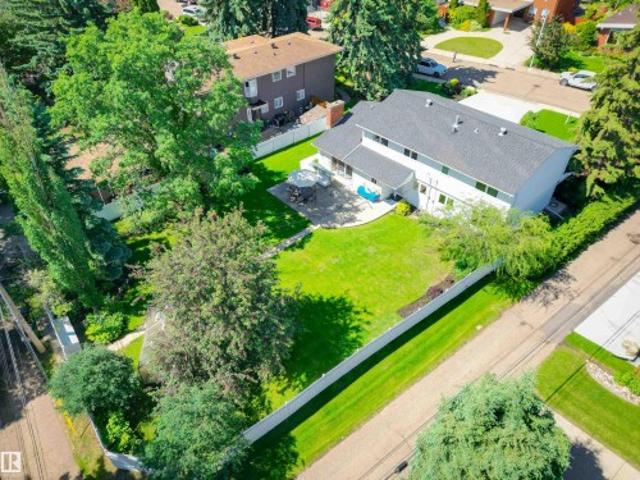 House for sale in Wedgewood, Alberta
