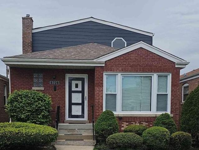 House for sale in Chicago, Cook County
