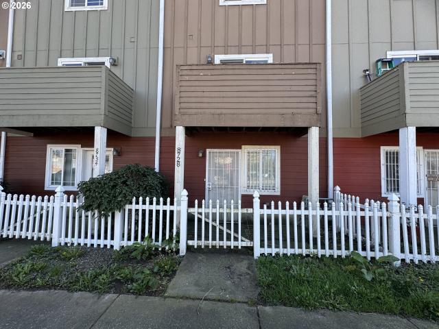 Townhouse for sale in Oregonia