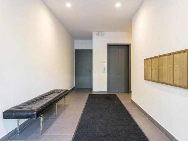 Apartment for rent in Canoga Park, California