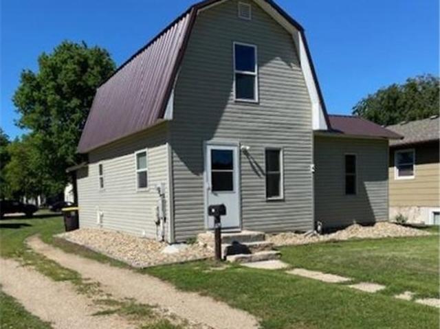 House for sale in Windom, Minnesota
