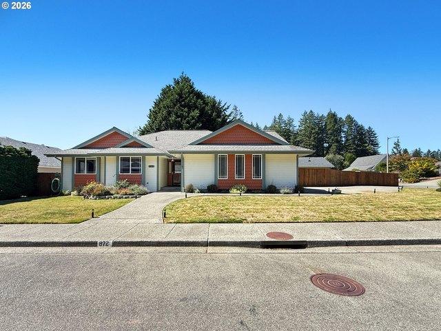 House for sale in Brookings, Curry County