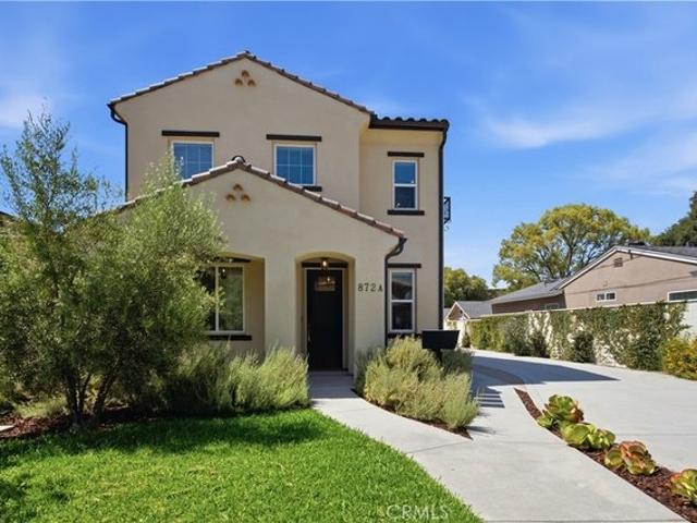 Townhouse for sale in Monrovia, Los Angeles County